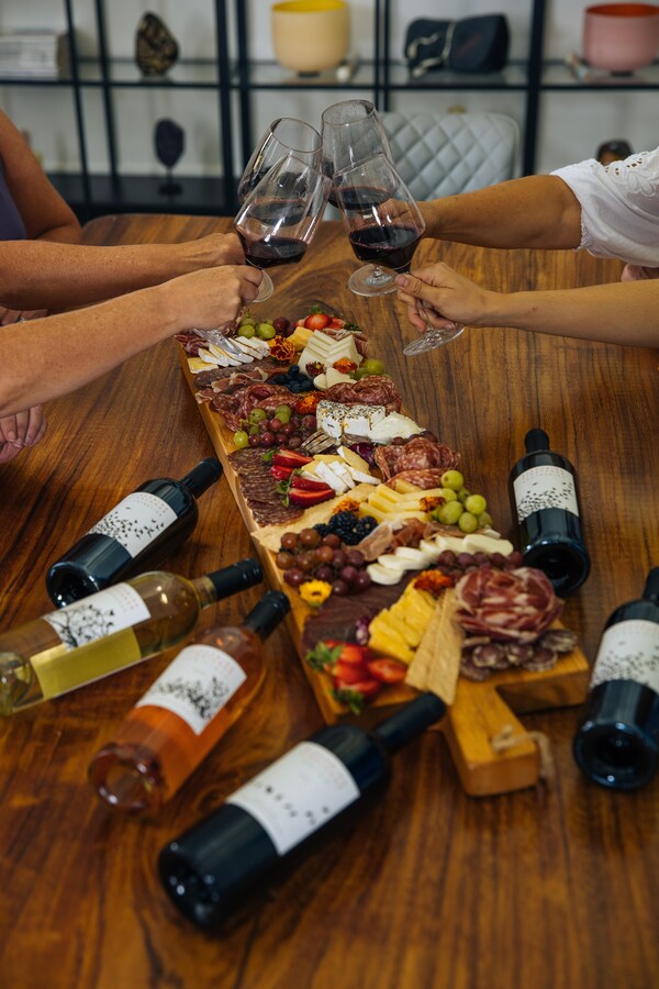 food, bottle, tableware, alcoholic drink, ingredient, drinkware