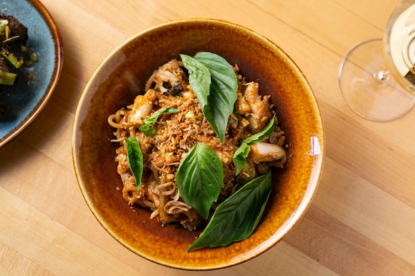 food, tableware, staple food, recipe, noodle, ingredient