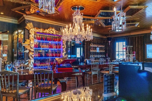chandelier, lighting, ceiling, light fixture, restaurant