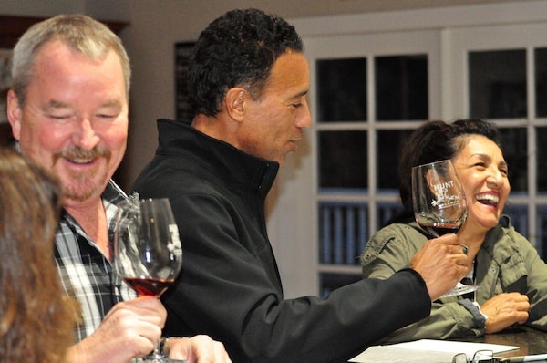 tableware, smile, window, wine, stemware, drinkware